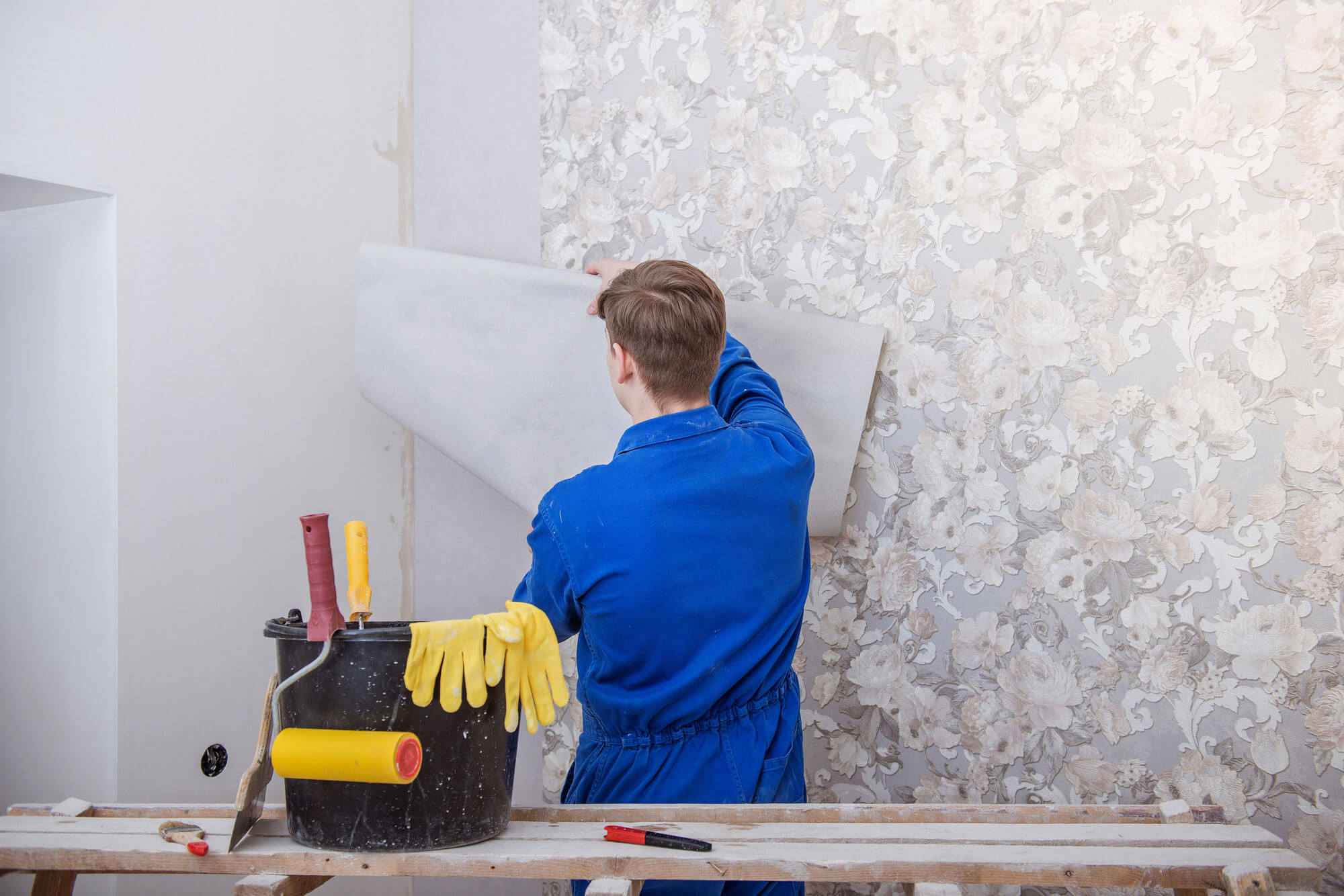 Salon Sole' Commercial Wallpaper Installation in Milwaukee